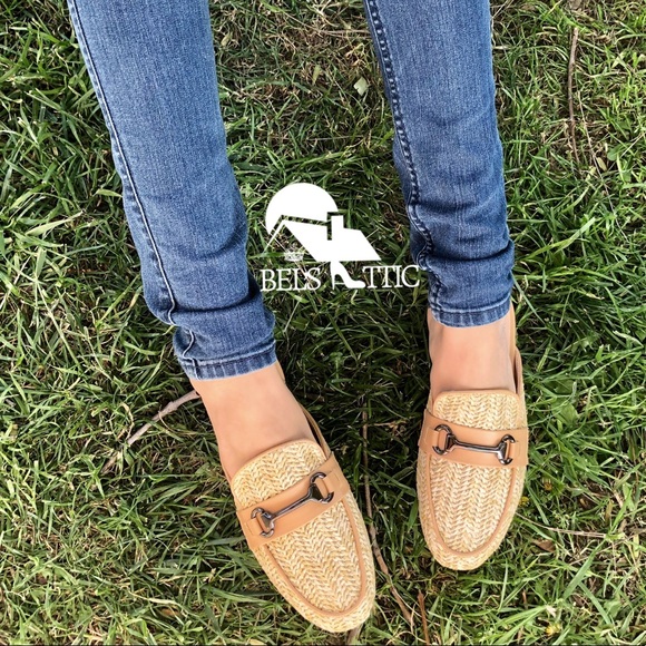 Unique Basket Weave Buckle Mule Loafers - Picture 4 of 6